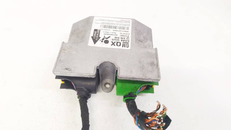 13246046 Opel Zafira 2007 Airbag crash sensors module
