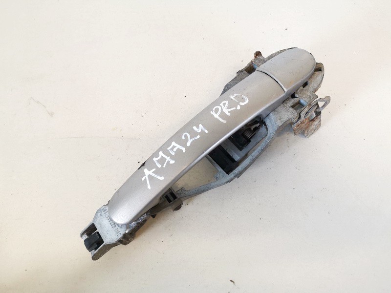 3U0837885 Skoda Superb 2008 Door Handle Exterior - FRONT RIGHT