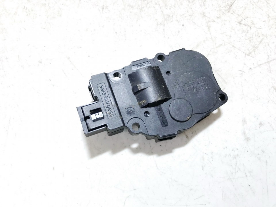 410475520 BMW 3-Series 2006 Peciuko sklendes varikliukas - Thumbnail 2