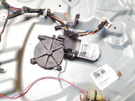 Nissan Primera 2004 Duru lango pakelejo varikliukas P.D.