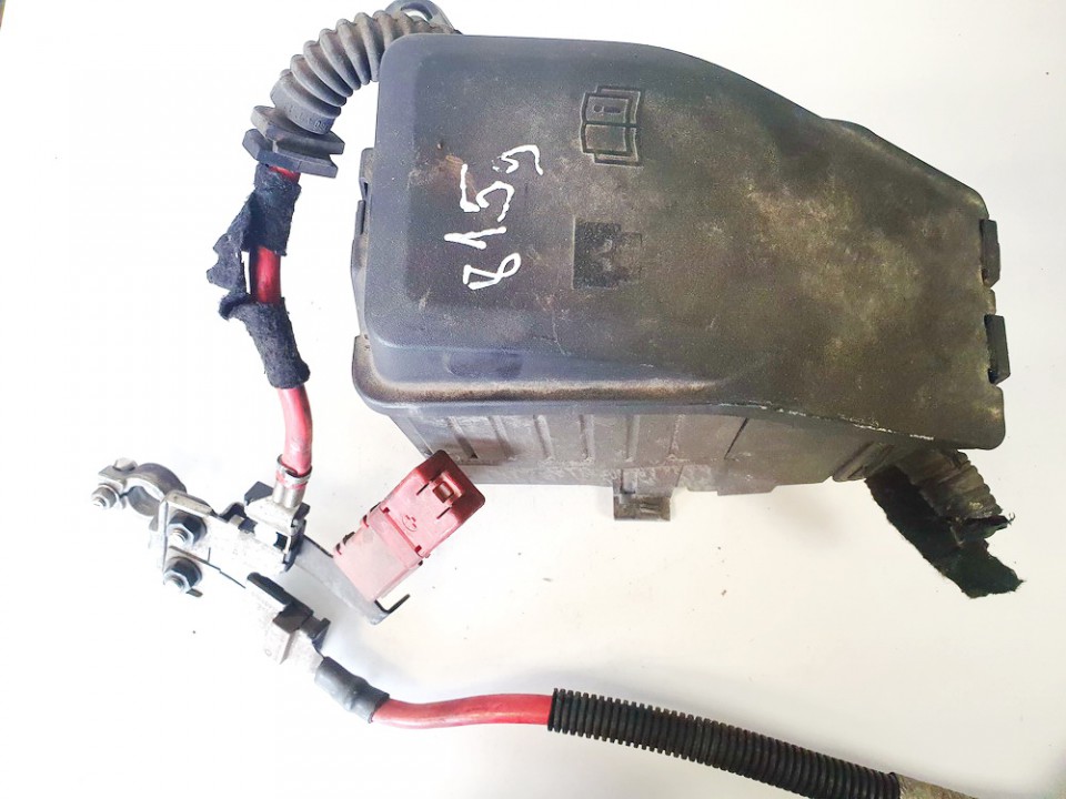 6G9T14A076B Volvo V70 2008 Fuse box