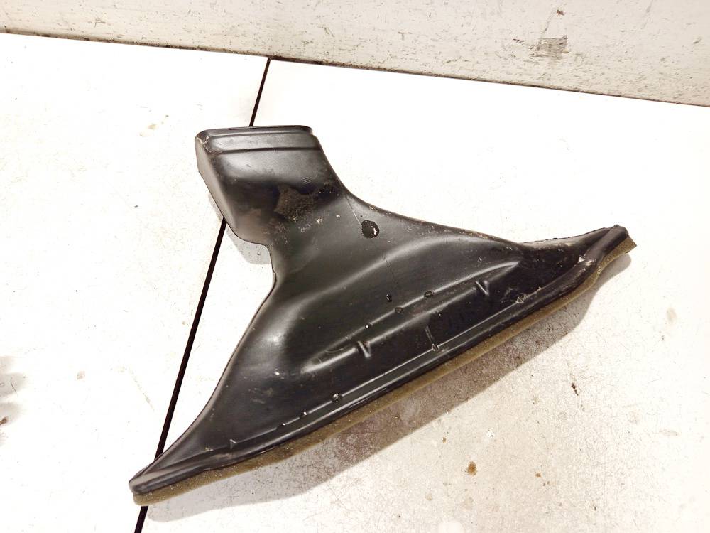 8L1819655 Skoda Octavia 2004 Ilmanotto ritilät