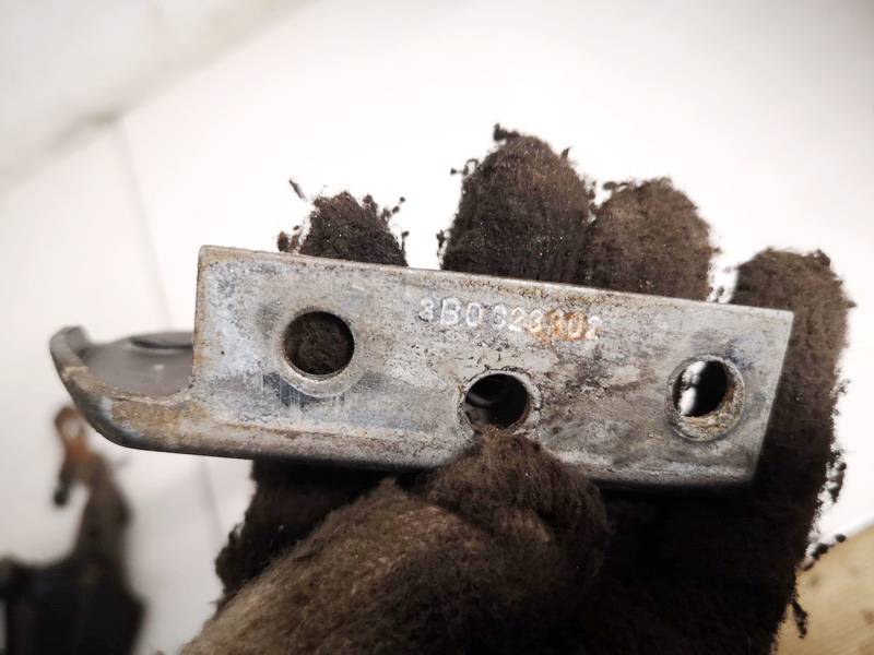 3B0823302 Audi A4 1999 Motora pārsega eņģe - PRIEKŠA PA LABI - Thumbnail 3