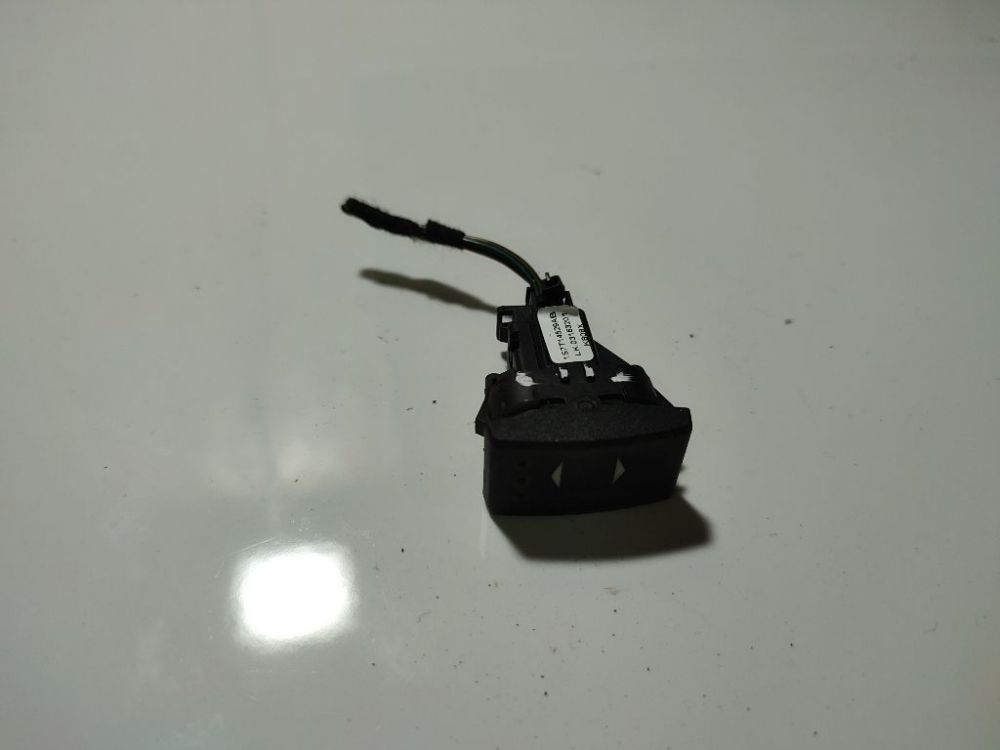 1S7T14529AB Ford Mondeo 2002 Loga vadības poga (loga pacēlāja pogas) - Thumbnail 2