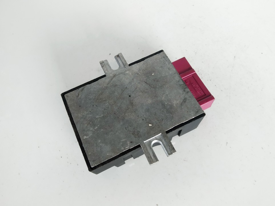 1614718042601 BMW 3-Series 2007 Other computers - Thumbnail 2