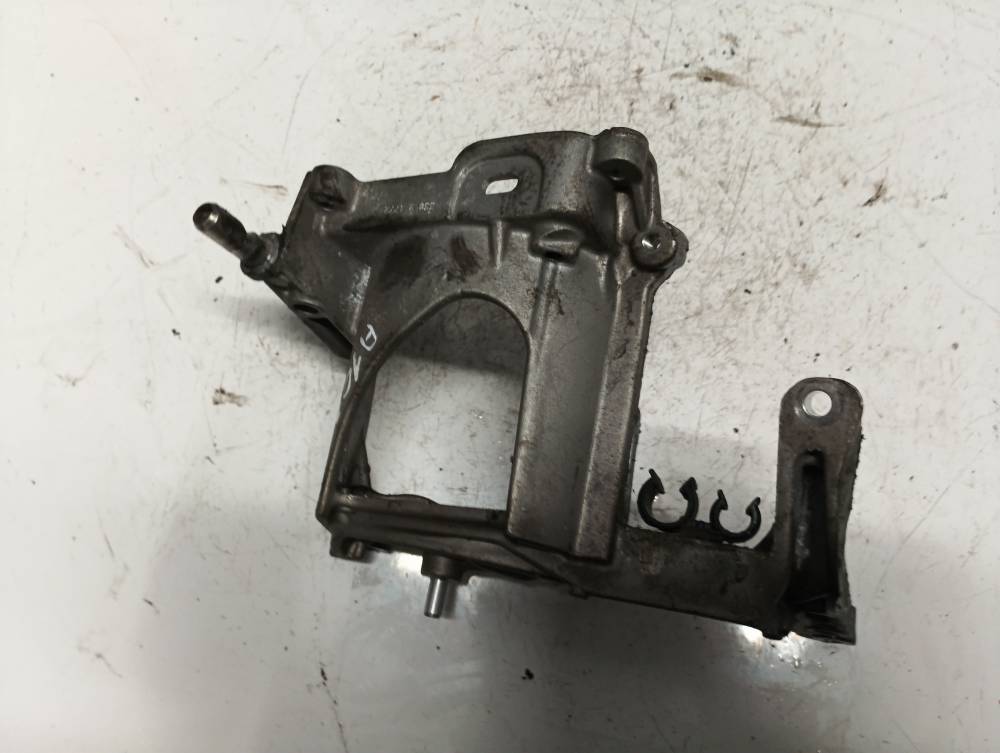 9678325480 Citroen C4 Picasso 2016 Ātrumkārbas kronšteins