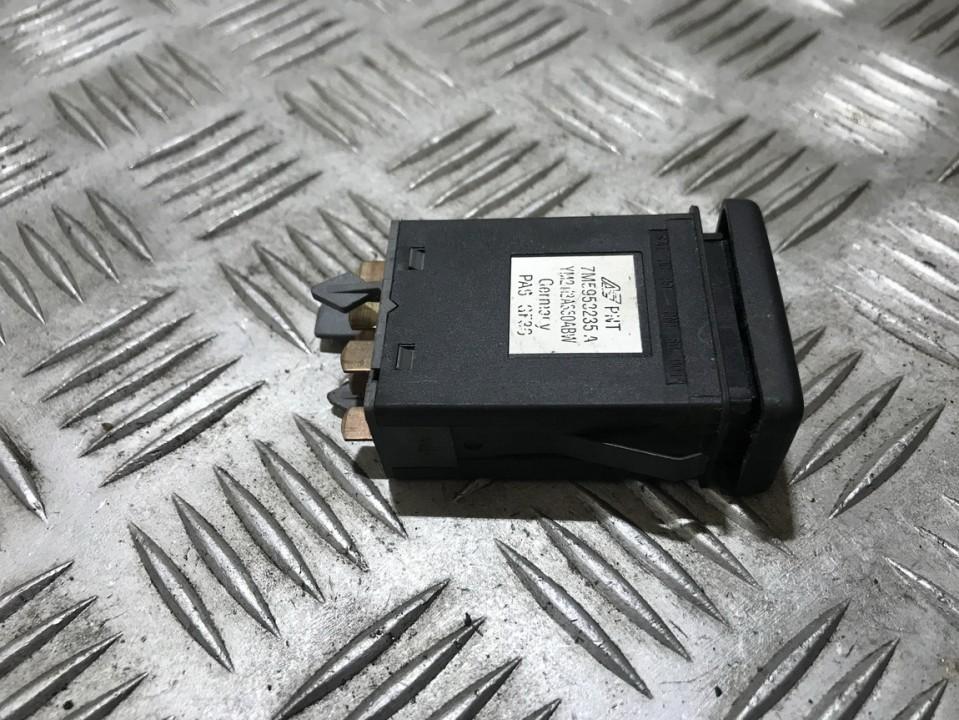7M5953235A Ford Galaxy 1998 Hazard switch