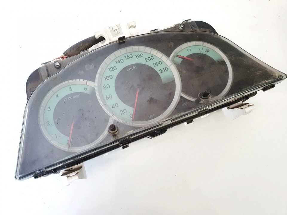 838000F090 Toyota Corolla Verso 2006 Spidometras - prietaisu skydelis