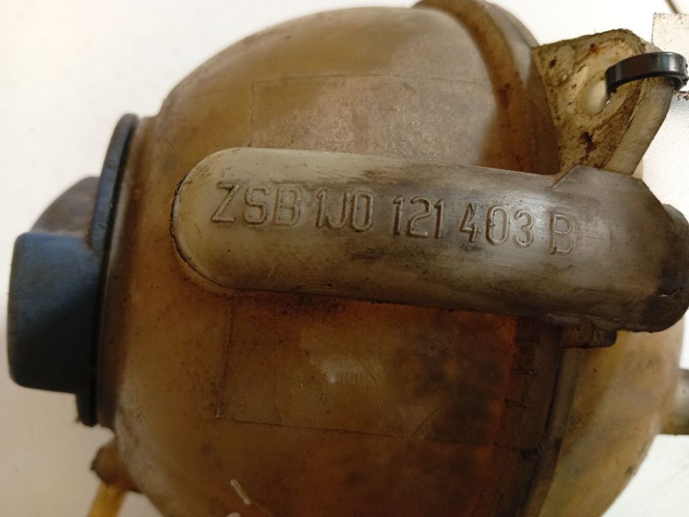 1J0121403B Volkswagen Bora 1999 Conteneur Eau Fraîche Expansion - Thumbnail 4