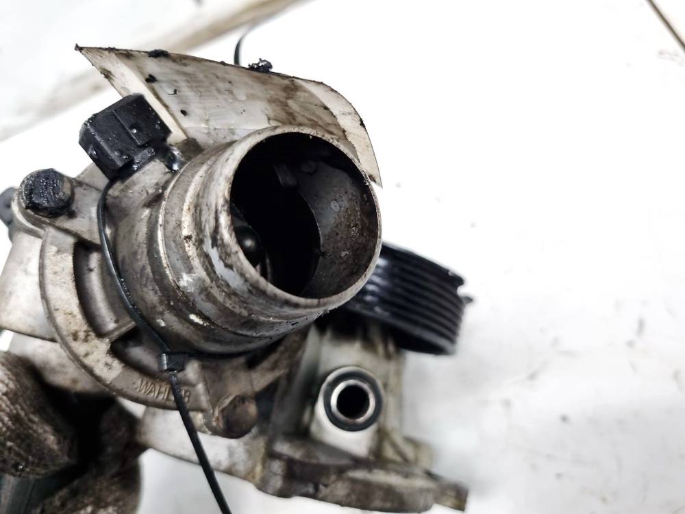 BMW X5 2006 Thermostat Housing (Flange) - Thumbnail 3