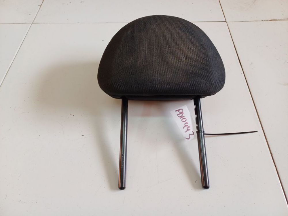 Mitsubishi Colt 2008 Istuimen pääntuki