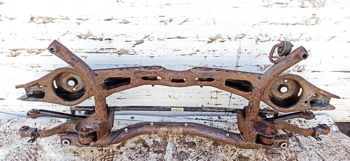Volkswagen Touran 2004 Subframe - REAR