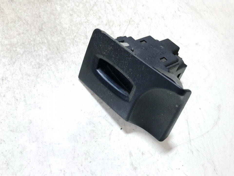 695472009 BMW 3-Series 2006 Uzvedimo spyna