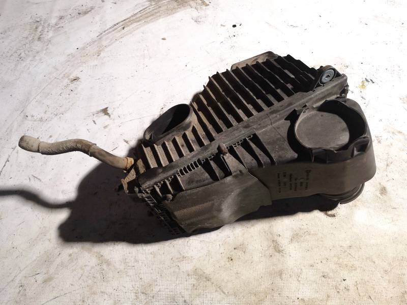 7L6129601Q Audi Q7 2006 Ilmansuodattimen kotelo