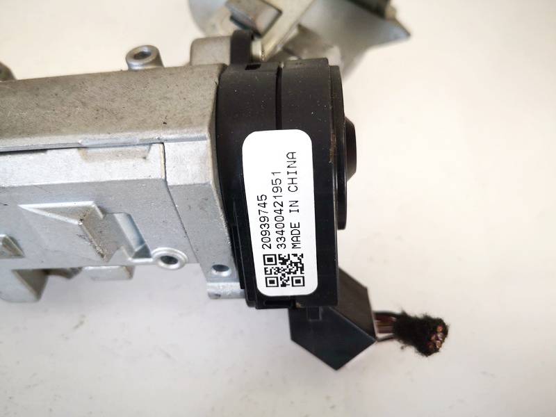 20939745 Chevrolet Cruze 2014 Ignition Barrels (Ignition Switch) - Thumbnail 2