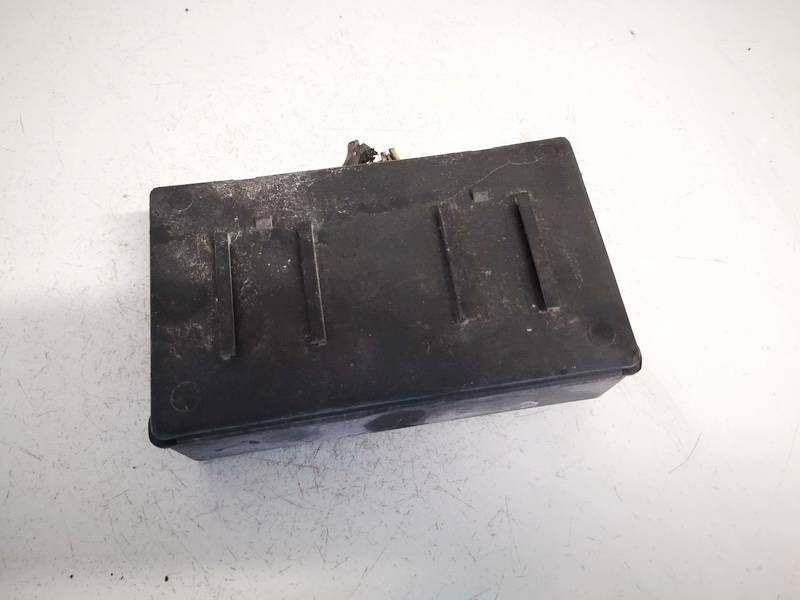 Peugeot 307 2004 Fuse box