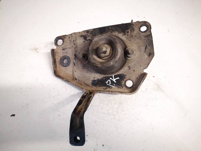 Peugeot 307 2004 Engine Mounting and Transmission Mount (Engine support)