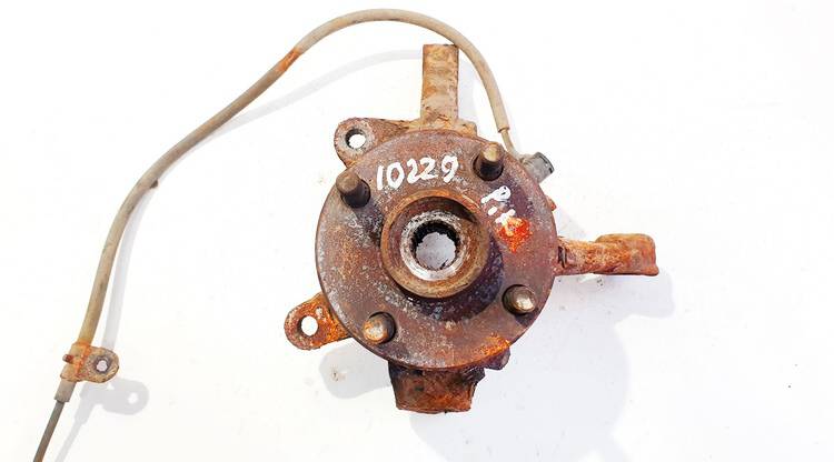 Toyota Yaris 2003 fusée avant gauch