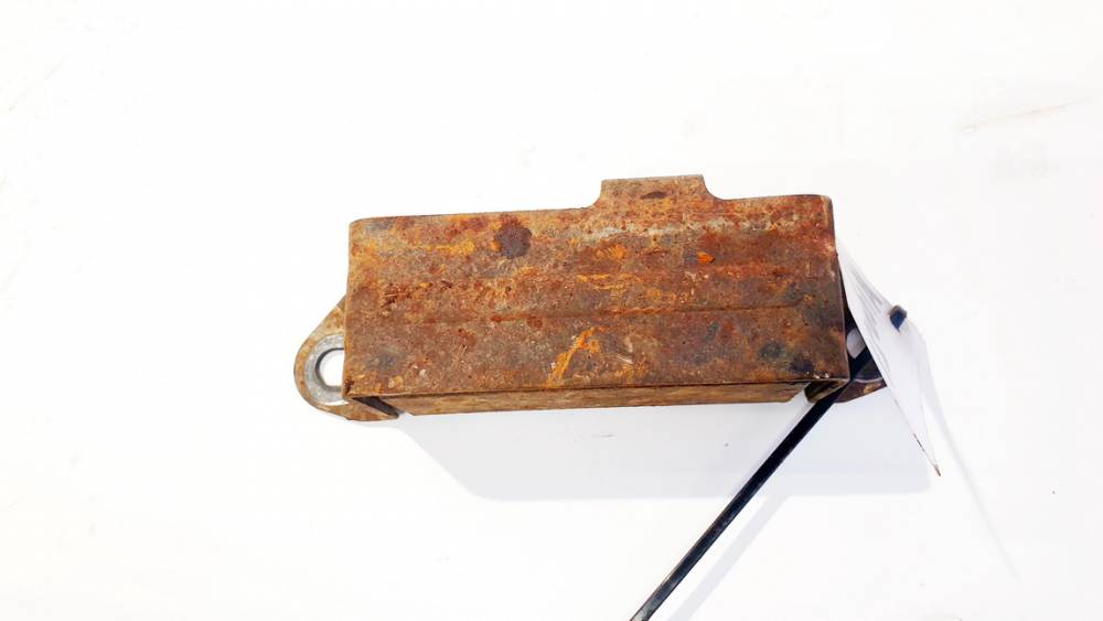 Chevrolet Captiva 2007 Variklio pagalves bei Greiciu dezes pagalves