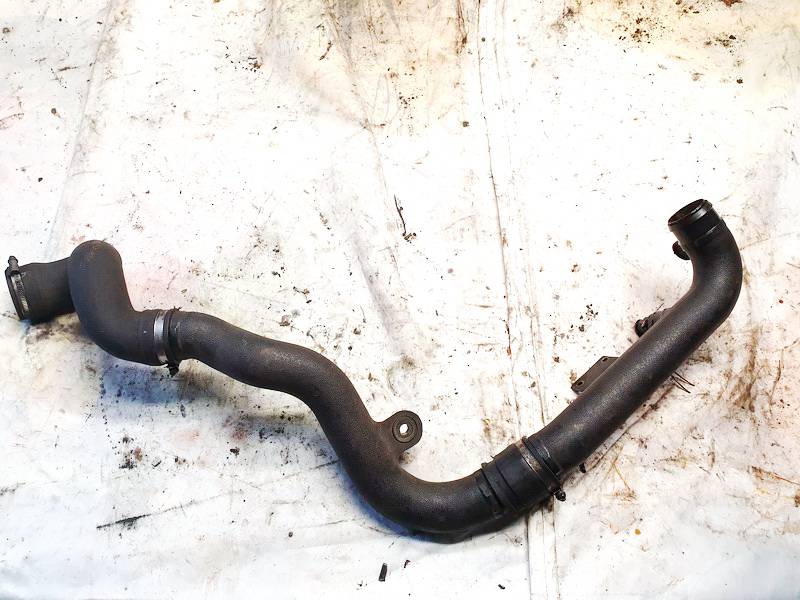 8D0145844A Volkswagen Passat 1997 TURBO INTERCOOLER PIPE HOSE