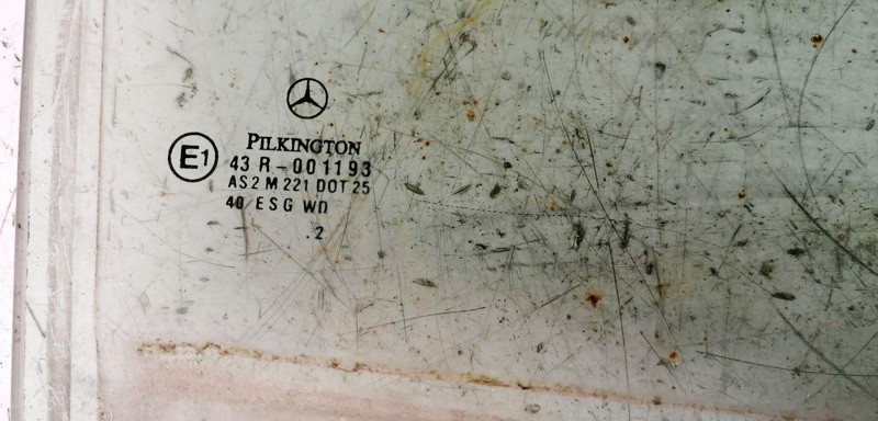 Mercedes-Benz C-CLASS 2002 Door-Drop Glass - REAR RIGHT - Thumbnail 2