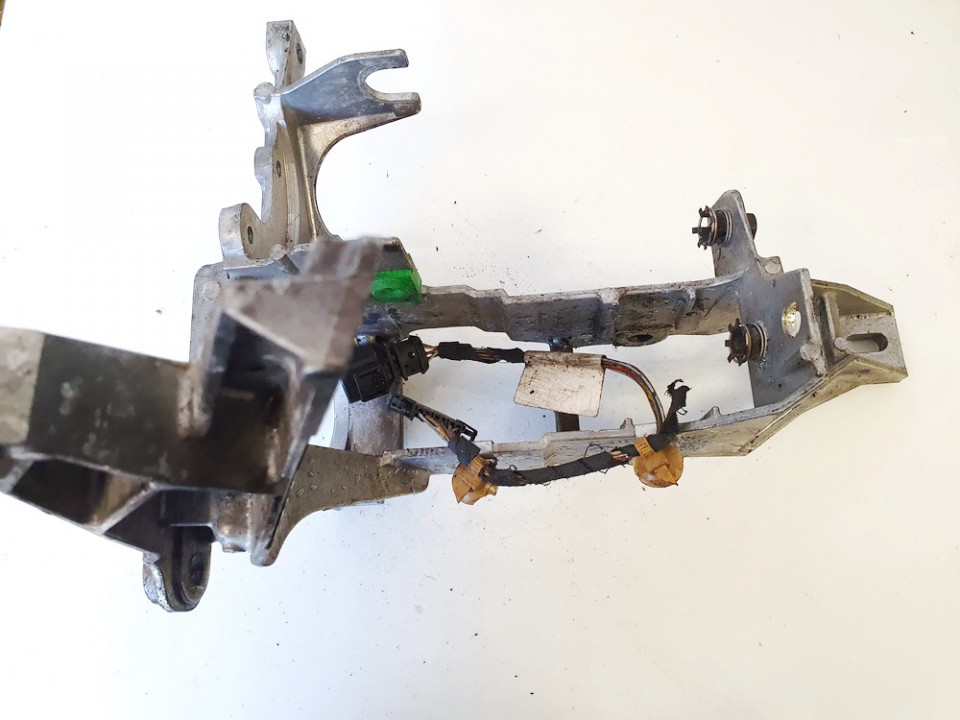 8D1721117K Audi A6 2004 Другие держатели - Thumbnail 3