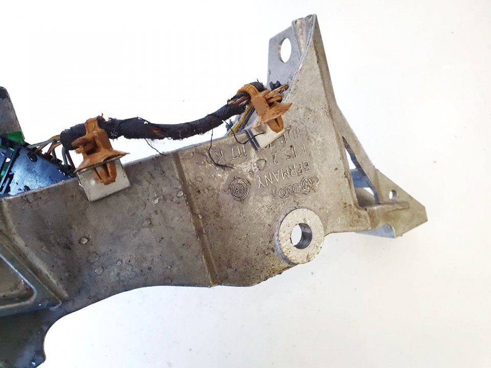 8D1721117K Audi A6 2004 Другие держатели - Thumbnail 2