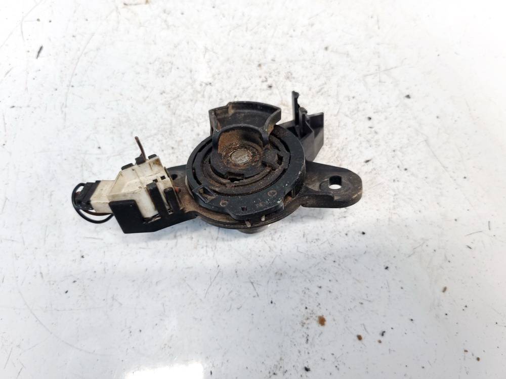 9180101 Opel Vectra 2004 Takaluukun lukon tappimekanismi - TAKANA - Thumbnail 3