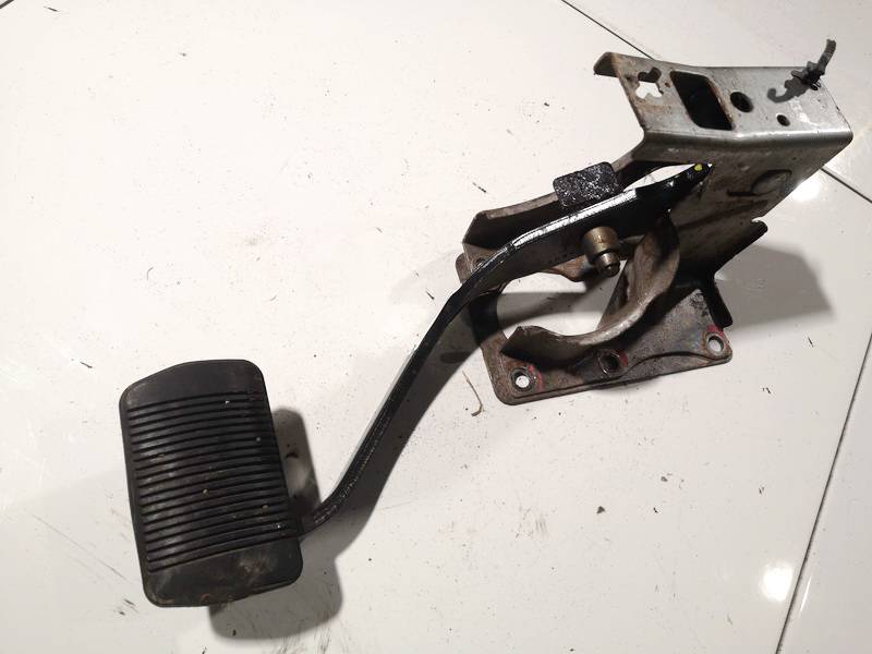 Dodge Journey 2009 Pedał hamulca