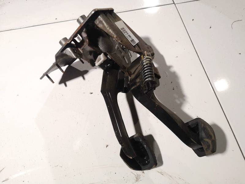 Citroen C3 Picasso 2009 Педаль сцепления - Thumbnail 3