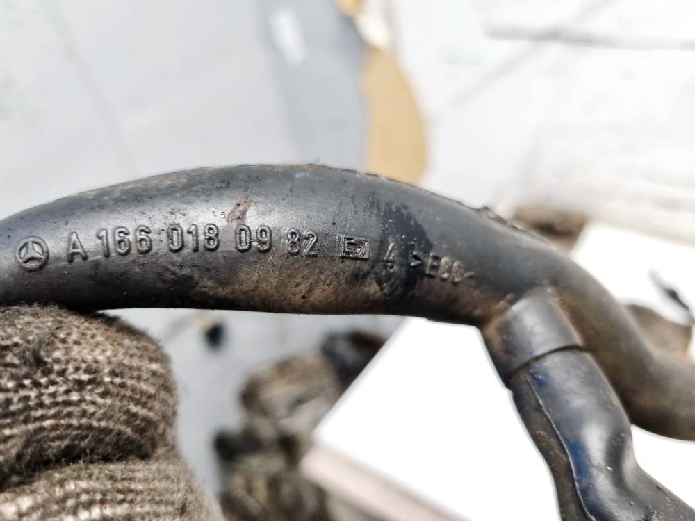A1660180982 Mercedes-Benz A-CLASS 2000 Crankcase breather Vent Hose - Thumbnail 4