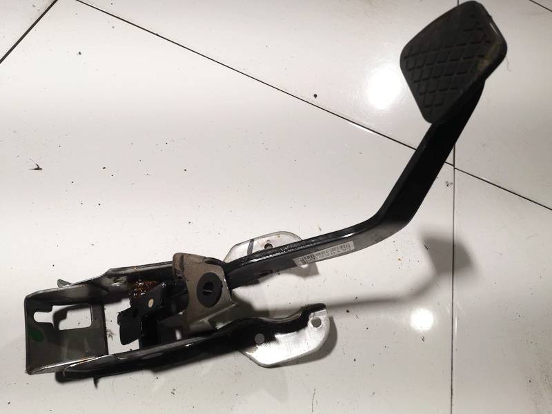 Honda Accord 2005 Bremžu pedālis