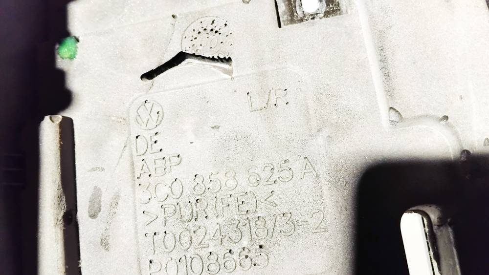 3C0858625A Volkswagen Passat 2010 Кожух рулевой колонки нижний - Thumbnail 3