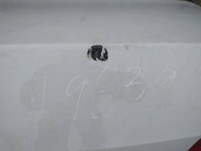 BALTAS Volkswagen Passat 2011 Galinis dangtis (kapotas) G. - Thumbnail 3