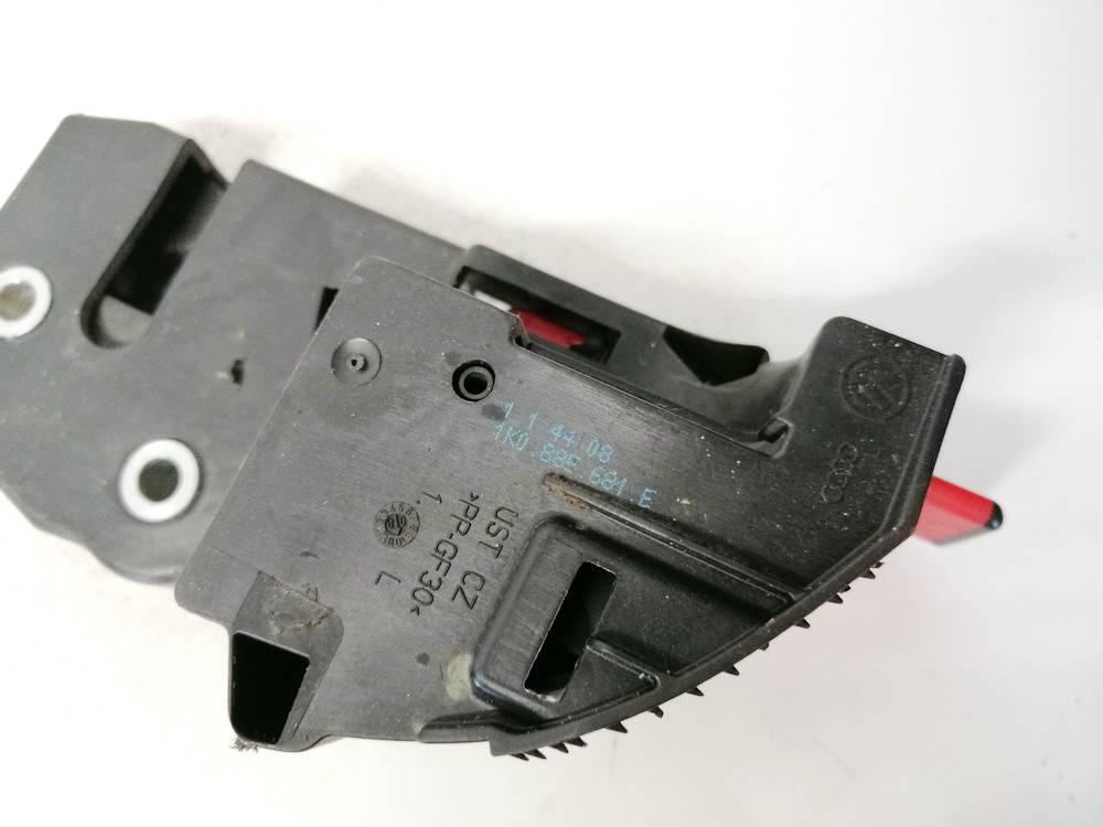 1K0885681E Skoda Octavia 2013 Seat Lock Latch assembly - Thumbnail 3