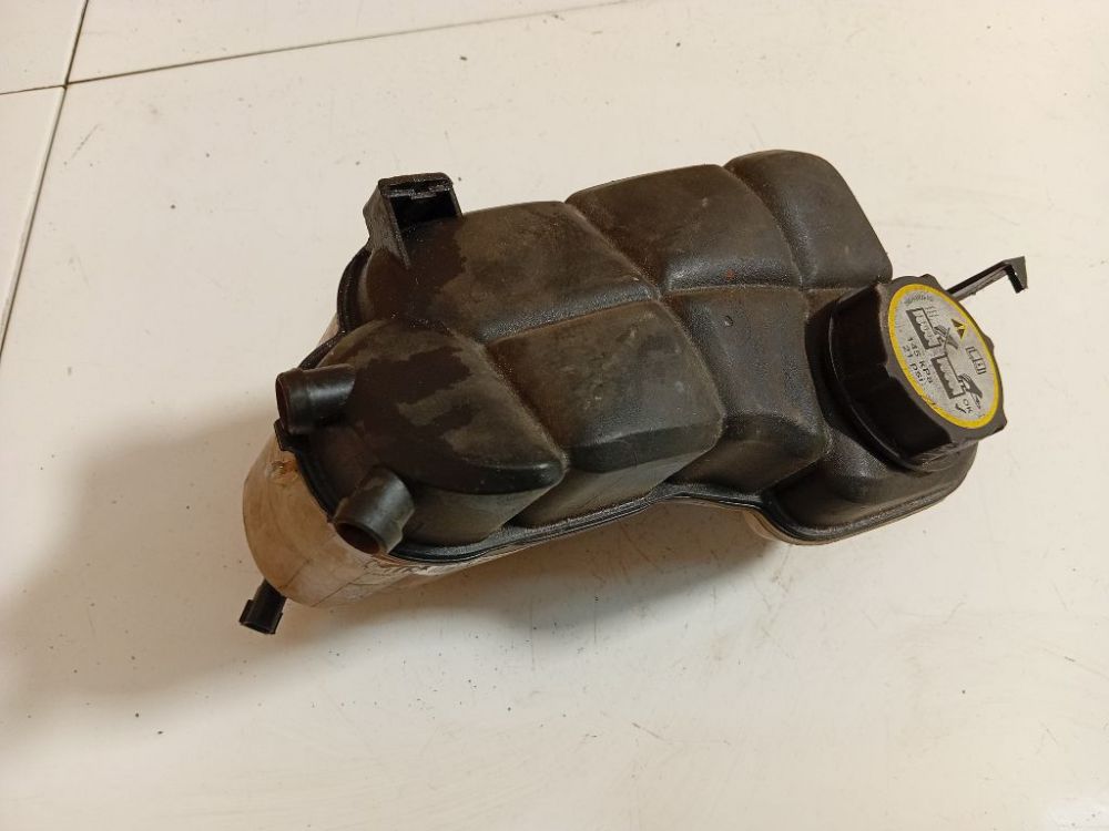 6G918K218 Land-Rover Freelander 2008 Expansion Tank coolant (RADIATOR EXPANSION TANK BOTTLE )