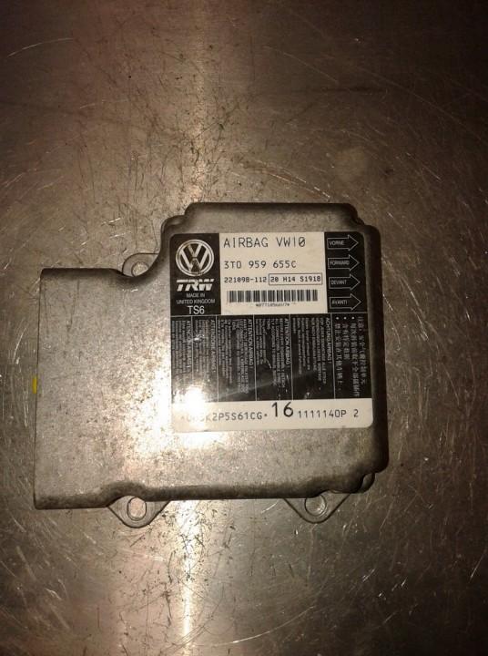 3T0959655C Skoda Superb 2012 Airbag crash sensors module
