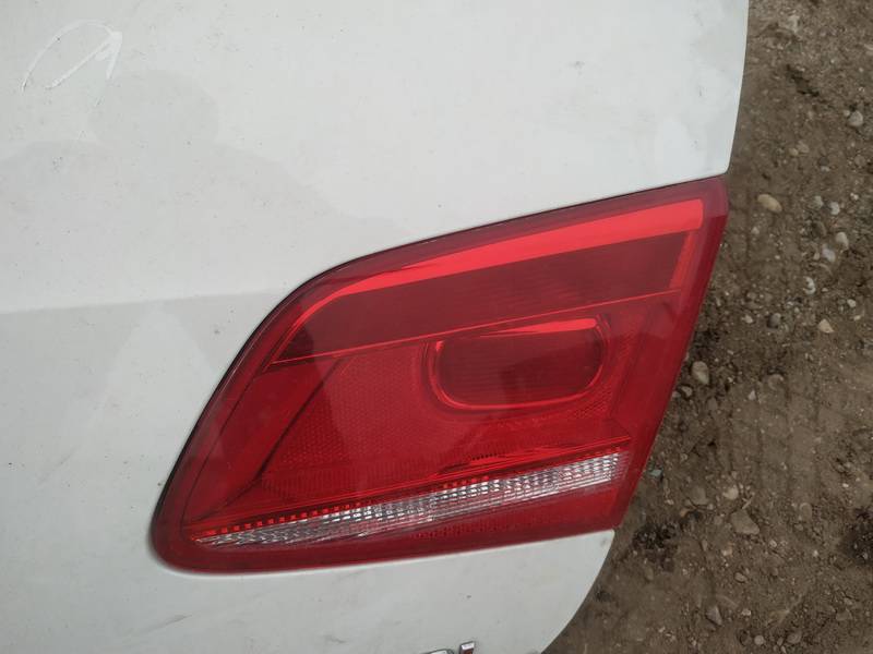Volkswagen Passat 2011 Tail light inner - REAR RIGHT