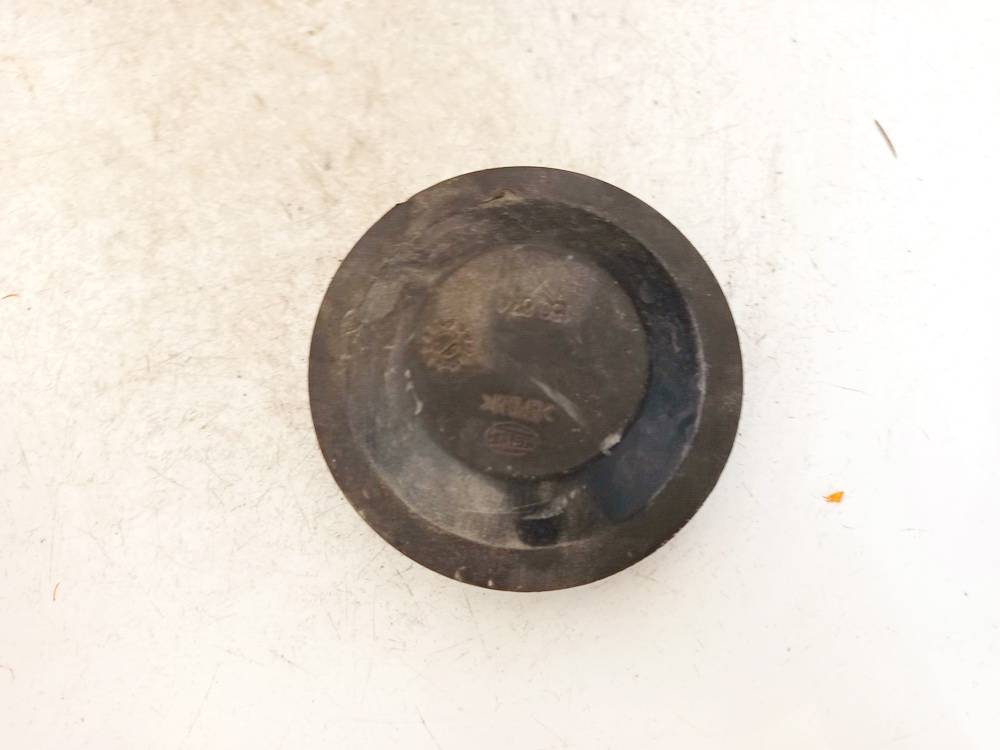 153874 Ford Fiesta 2009 Zaślepka przeciwkurzowa żarówki lampy - PRZEDNIE - Thumbnail 2