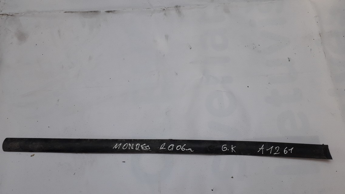 1S71F25532 Ford Mondeo 2000 Molding door - REAR LEFT