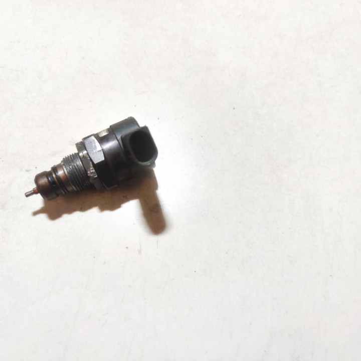 0281002481 BMW 3-Series 2002 Sensor Kraftstoffdruck Druckregelventil - Thumbnail 2