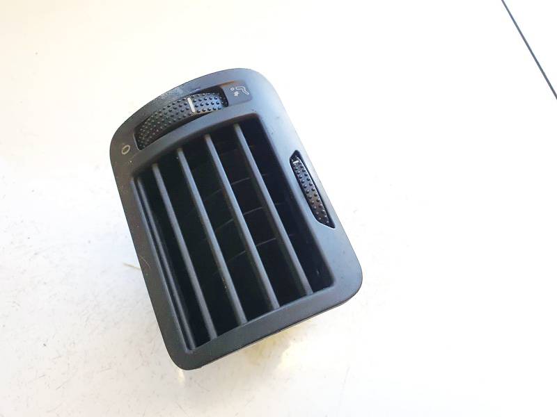 3B0819703D Volkswagen Passat 2005 Dash Vent (Air Vent Grille)