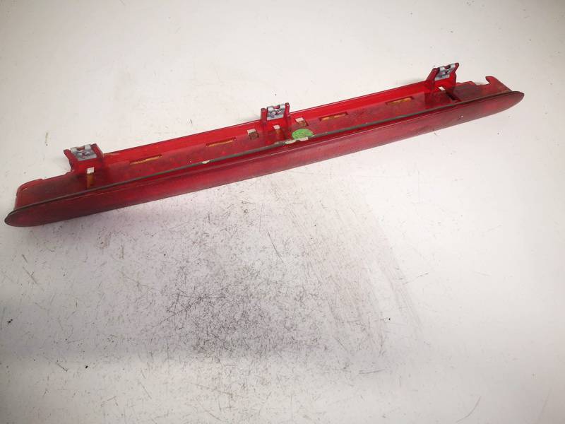 1T0945097A Volkswagen Touran 2003 Dodatkowe światło stopu