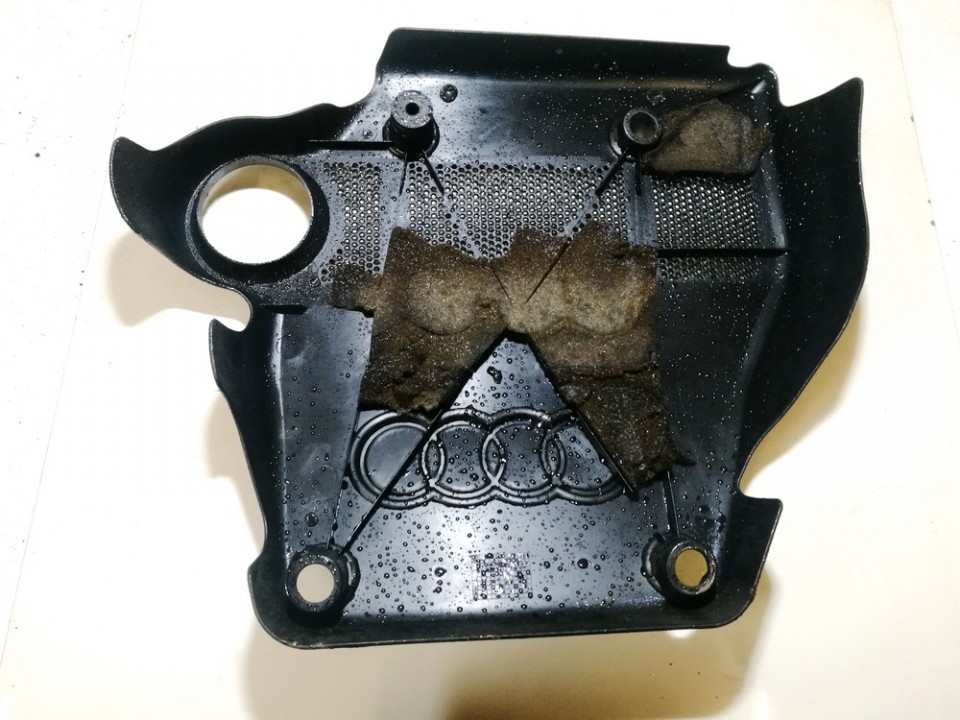 06A103925N Audi A3 1999 Moottorin koristepeite - Thumbnail 2