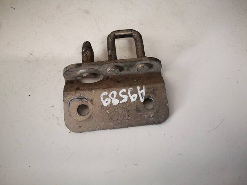 A9067400032 Mercedes-Benz Sprinter 2008 Other holders