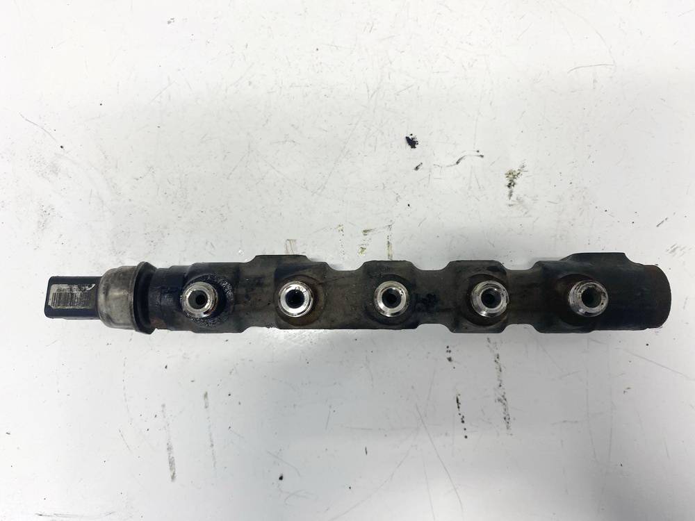 9654592680 Ford Focus 2011 Fuel injector rail (injectors)(Fuel distributor) - Thumbnail 3