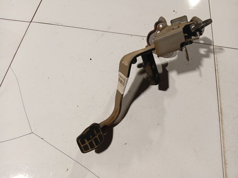 Mitsubishi Colt 2008 Jarrupoljin