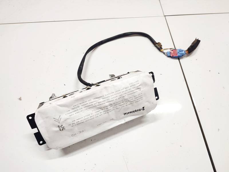 1052 Volkswagen Passat 1997 Passenger Dash Airbag