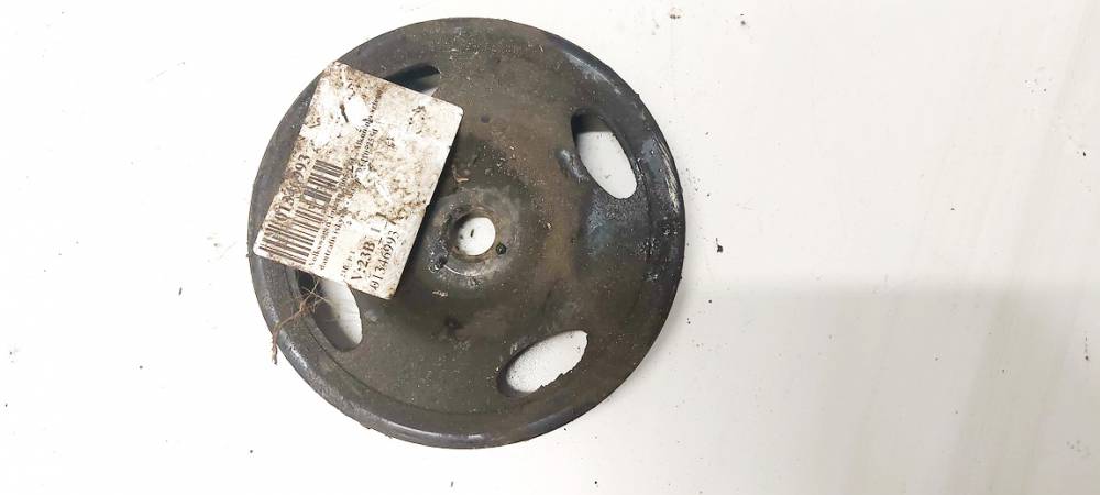 03D105255D Volkswagen Touran 2005 Crankshaft Belt Pulley