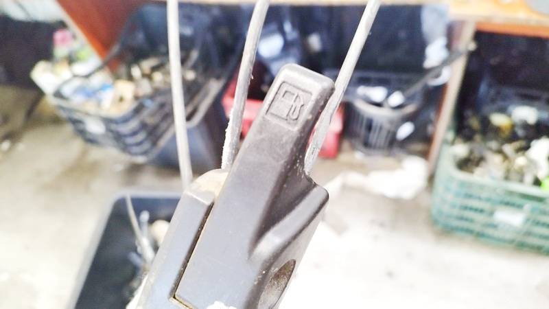 Peugeot 4007 2008 Fuel Cap Switch (Gas Fuel Door Switch Button) - Thumbnail 4